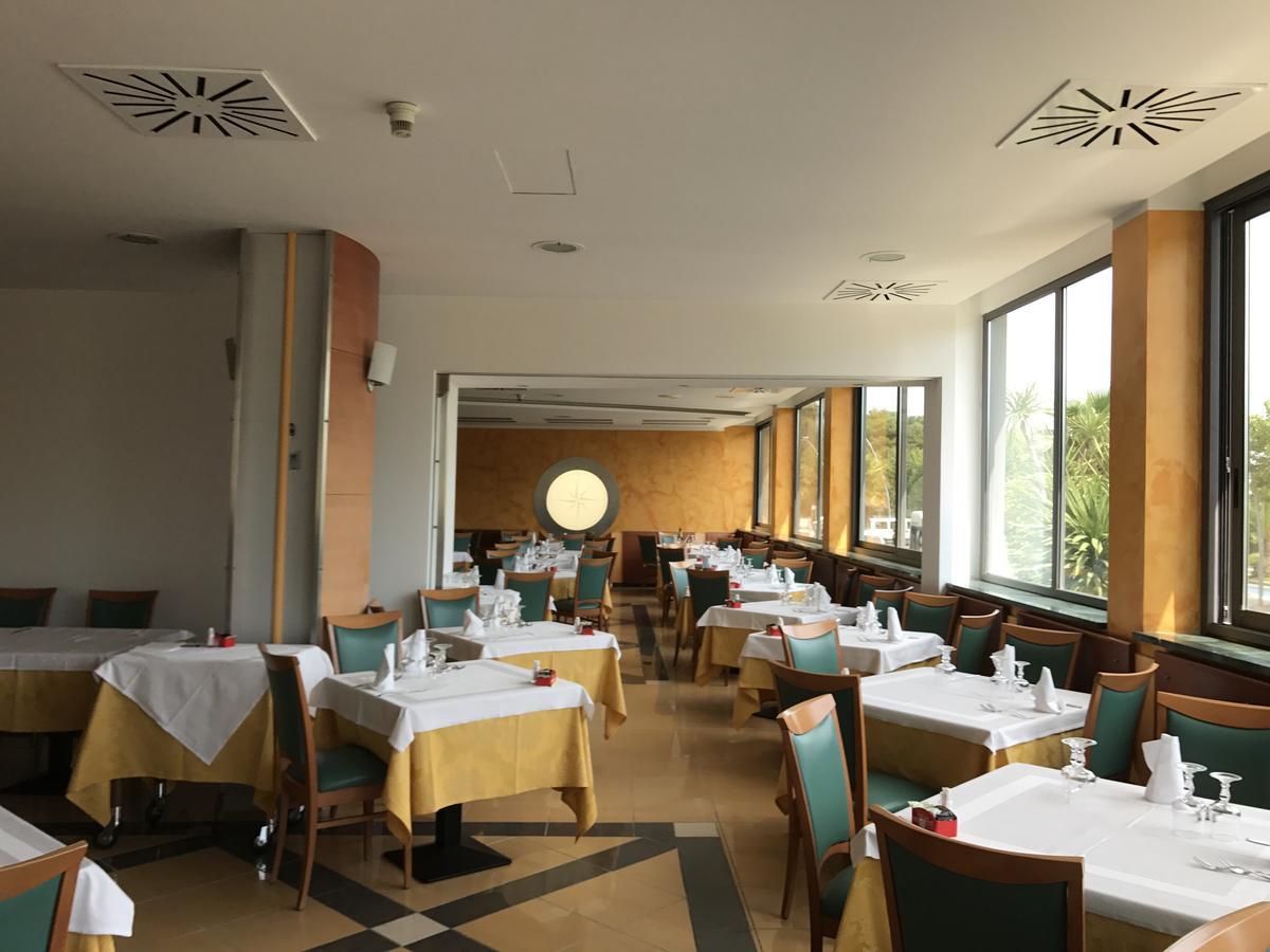 Hotel Atlas Alba Adriatica Exterior photo